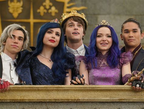 Watch Descendants 3 Online .